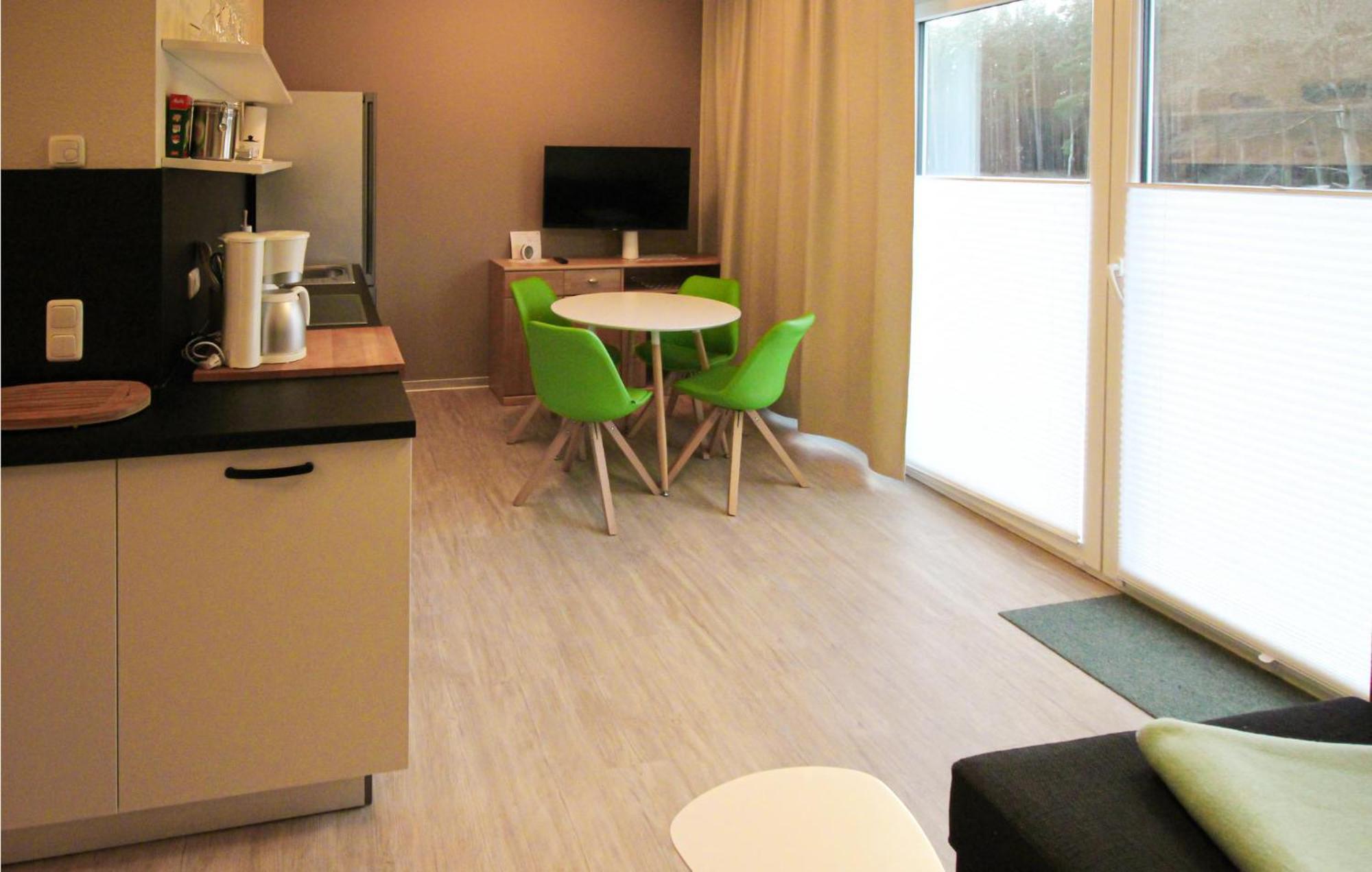 Stunning Apartment In Graal-Mueritz With Kitchen Extérieur photo